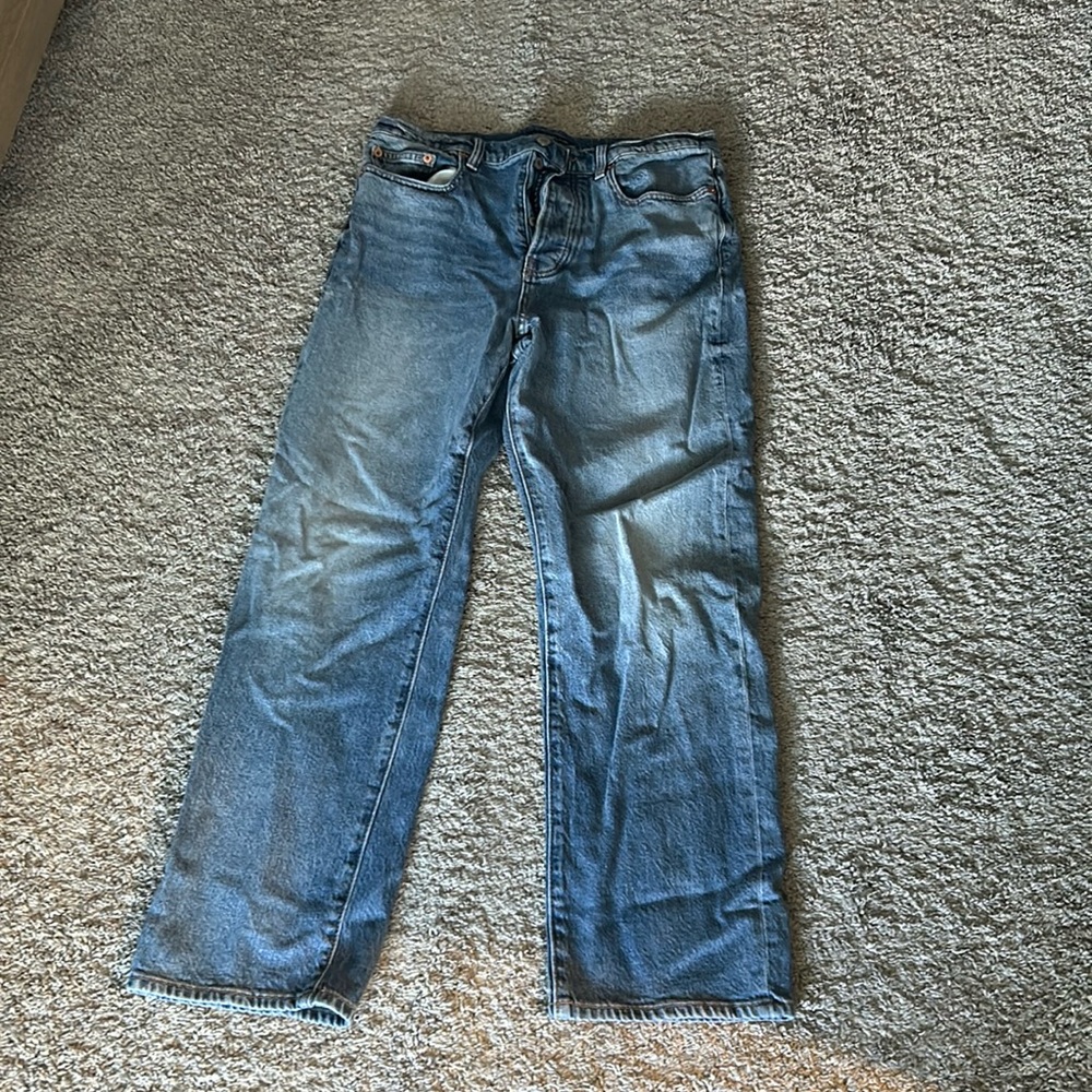 Lucky Brand High rise 90’s loose jeans.